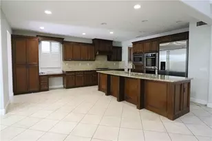 2850 N Stone Pine, Santa Ana, CA 92706 - Photo 10