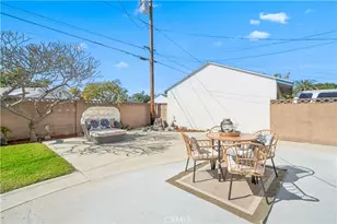 827 S Loara, Anaheim, CA 92802 - Photo 22