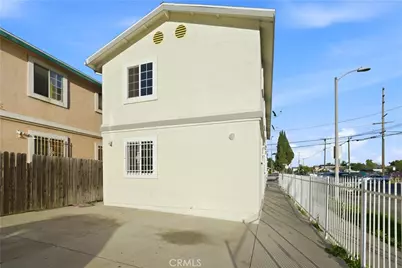 10929 Compton Avenue, Los Angeles, CA 90059 - Photo 30
