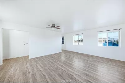 10929 Compton Avenue, Los Angeles, CA 90059 - Photo 22