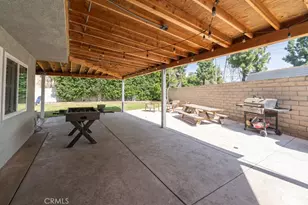 8636 Rancho Cerona Dr, Paramount, CA 90723 - Photo 40