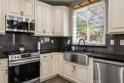 703 Allen, Corona, CA 92879 - Photo 14