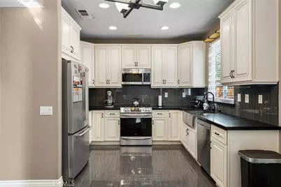 703 Allen, Corona, CA 92879 - Photo 12