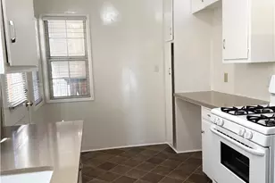 143 Pomona, Long Beach, CA 90803 - Photo 6