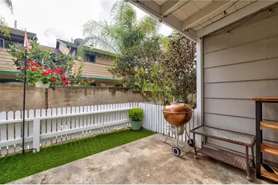 2410 W Orangethorpe #6, Fullerton, CA 92833 - Photo 30