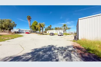 22540 Markham, Perris, CA 92570 - Photo 58