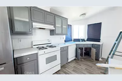 22540 Markham, Perris, CA 92570 - Photo 14