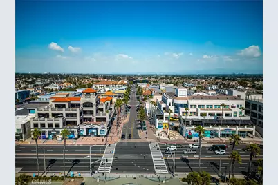 19275 Meadowood Circle, Huntington Beach, CA 92648 - Photo 50