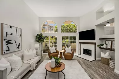 19275 Meadowood Circle, Huntington Beach, CA 92648 - Photo 8
