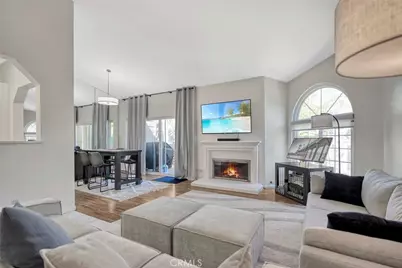 7281 Coho Drive #206, Huntington Beach, CA 92648 - Photo 4