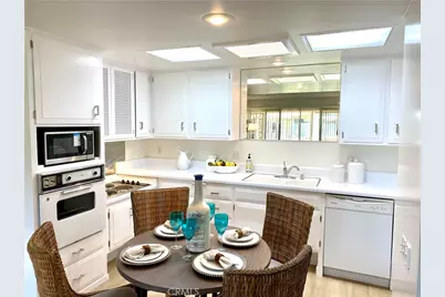 1640 Glenview Rd M12-76D, Seal Beach, CA 90740 - Photo 14