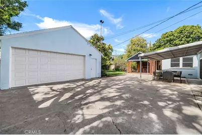 2314 Oakmont Avenue, Santa Ana, CA 92706 - Photo 24