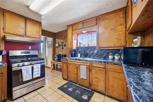 123 E 65th St, Los Angeles, CA 90003 - Photo 16