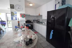 1001 E Grant St, Santa Ana, CA 92701 - Photo 10