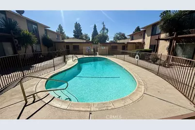 2258 W Colchester, Anaheim, CA 92804 - Photo 8