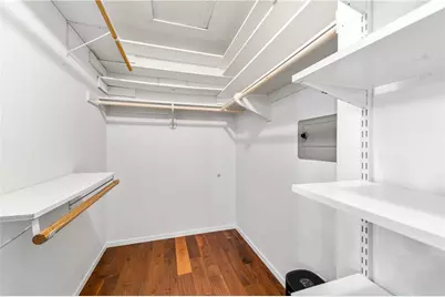 13048 Acoro, Cerritos, CA 90703 - Photo 36