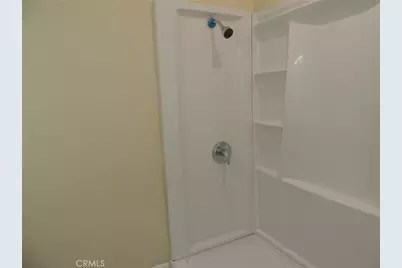 819 E 4th #1, Long Beach, CA 90802 - Photo 16