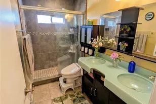 1019 S Shawnee Dr, Santa Ana, CA 92704 - Photo 6