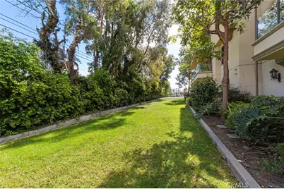 401 Bernard Street #211, Costa Mesa, CA 92627 - Photo 34