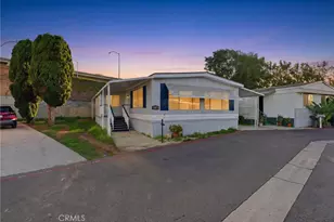 141 E Coronado Ln, Tustin, CA 92780 - Photo 2