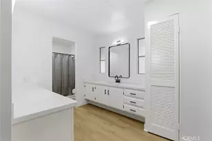 141 E Coronado Ln, Tustin, CA 92780 - Photo 36