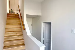 2720 W Segerstrom, Santa Ana, CA 92704 - Photo 24