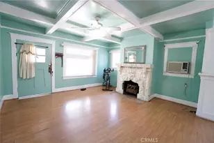 1323 W 41st, Los Angeles, CA 90037 - Photo 8