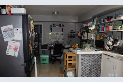 967 E Columbia, Pomona, CA 91767 - Photo 6