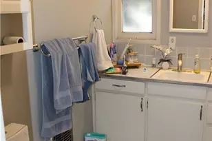 967 E Columbia, Pomona, CA 91767 - Photo 8