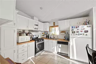 2191 Harbor Blvd, Costa Mesa, CA 92627 - Photo 6