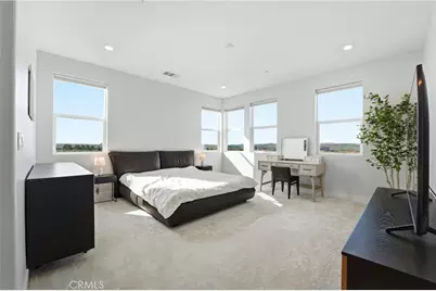 458 Loon, Irvine, CA 92618 - Photo 18