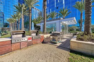877 Francisco, Los Angeles, CA 90017 - Photo 22