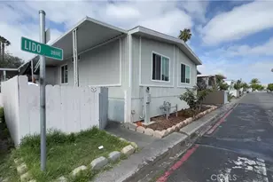 220 Lido Dr, Santa Ana, CA 92703 - Photo 2