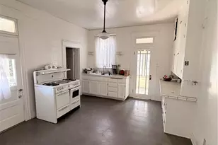 255 E Pasadena, Pomona, CA 91767 - Photo 12