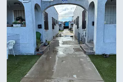 6333 8th Ave, Los Angeles, CA 90043 - Photo 4