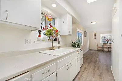 15940 Silvertip Court, Fountain Valley, CA 92708 - Photo 10