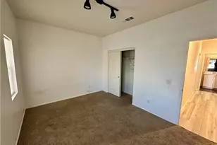 11827 Fresh Meadow Pl, Victorville, CA 92392 - Photo 4