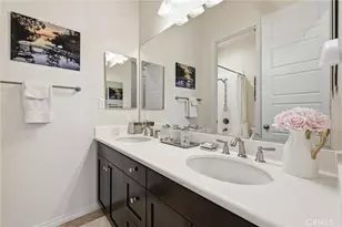 4977 Hydepark, Agoura Hills, CA 91301 - Photo 22