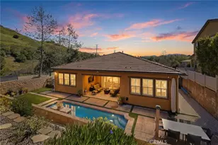4977 Hydepark, Agoura Hills, CA 91301 - Photo 38