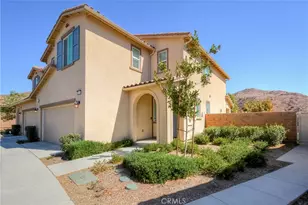 24218 Hillcrest, Corona, CA 92883 - Photo 2