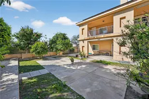 646 S Courson Dr, Anaheim, CA 92804 - Photo 48