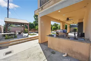 646 S Courson Dr, Anaheim, CA 92804 - Photo 40