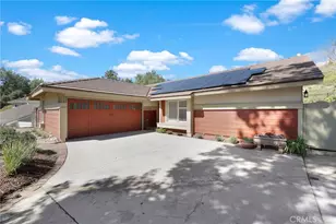25377 Fortuna, Valencia, CA 91355 - Photo 2