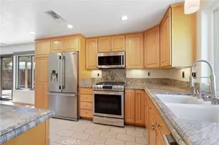 25377 Fortuna, Valencia, CA 91355 - Photo 10