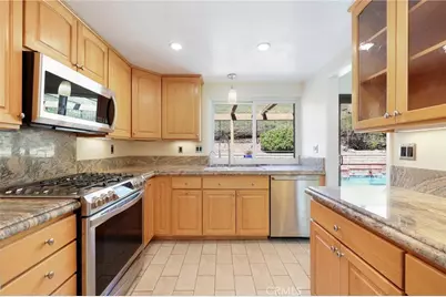 25377 Fortuna, Valencia, CA 91355 - Photo 8