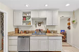 614 N Shelton, Santa Ana, CA 92703 - Photo 20