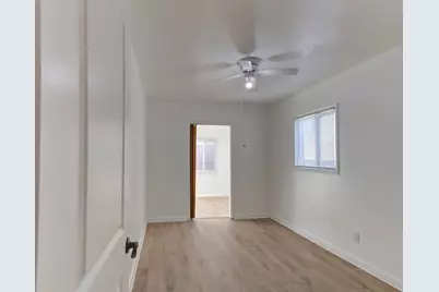 13317 Bixler, Downey, CA 90242 - Photo 24