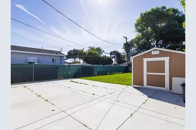 1316 W L Street, Wilmington, CA 90744 - Photo 22