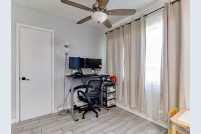 1316 W L Street, Wilmington, CA 90744 - Photo 6