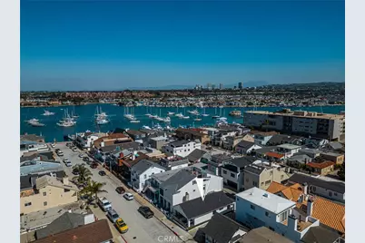 306 Alvarado Place, Newport Beach, CA 92661 - Photo 2